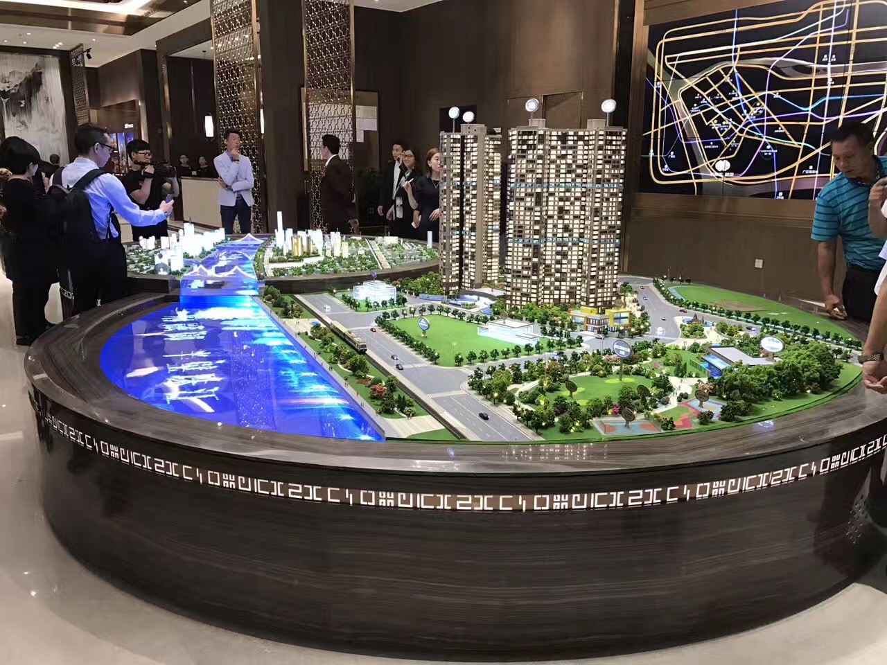 商业空间的展示设计 商业空间的展示设计