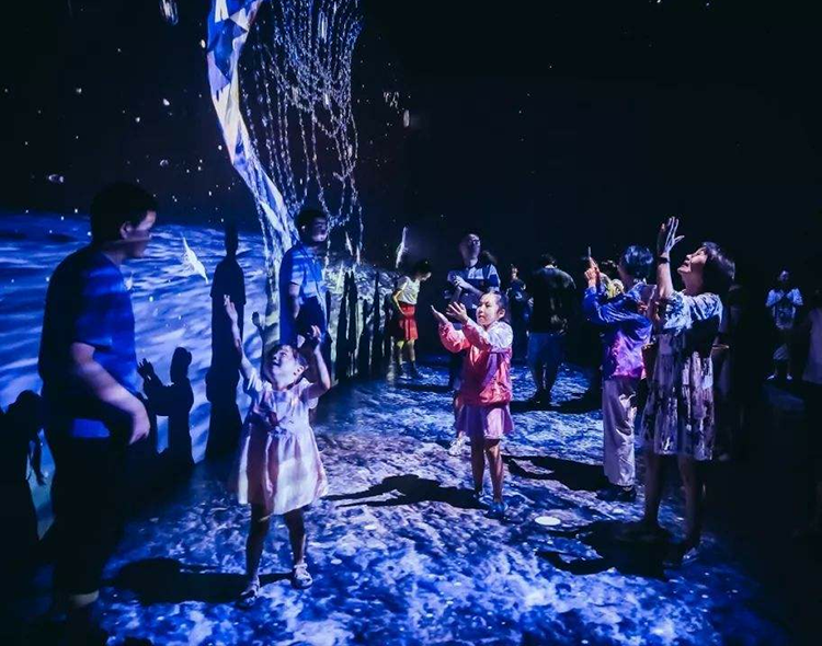 CAVE影院 CAVE影院