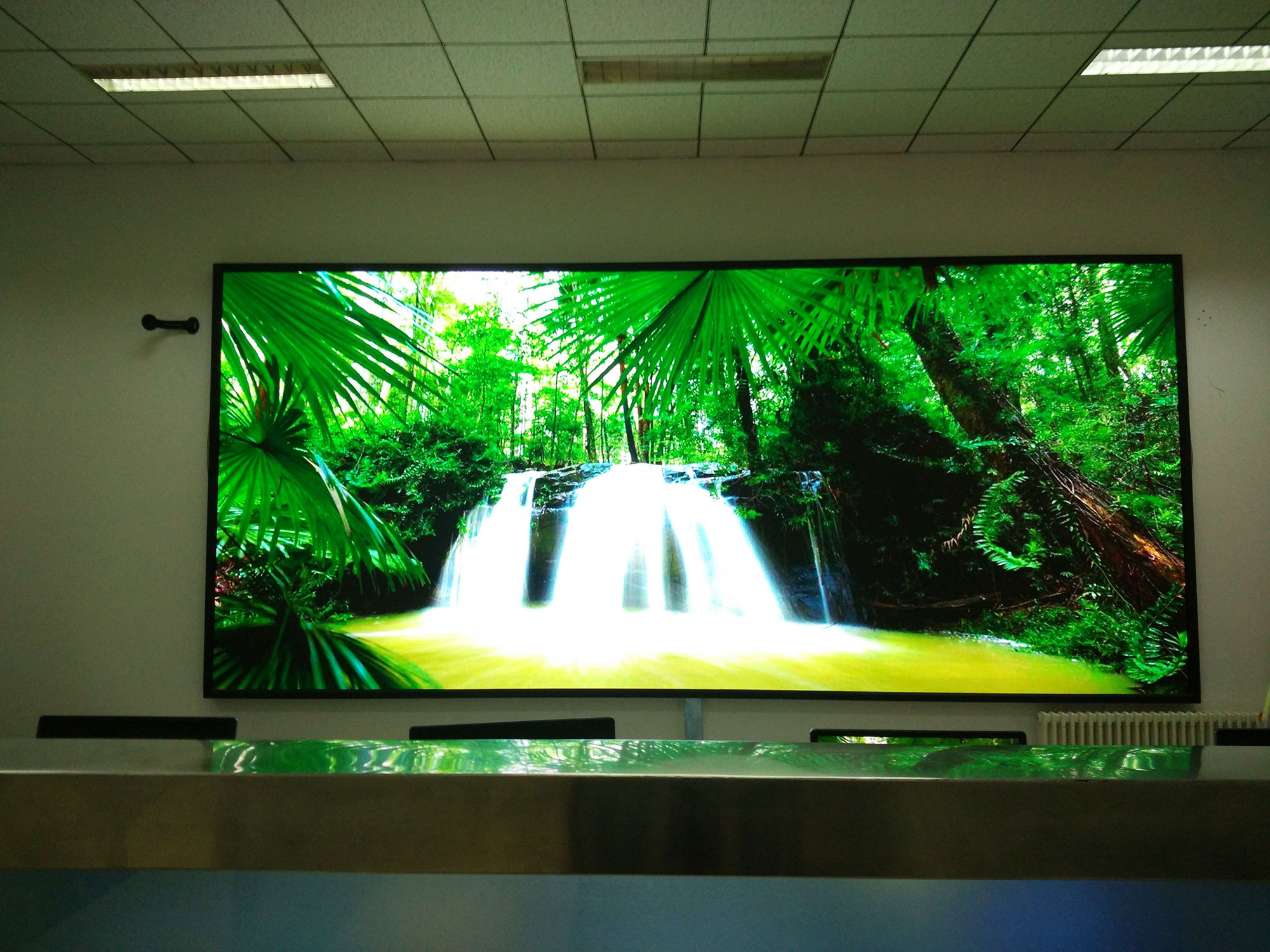 P3室内全彩LED显示屏 P3室内全彩LED显示屏